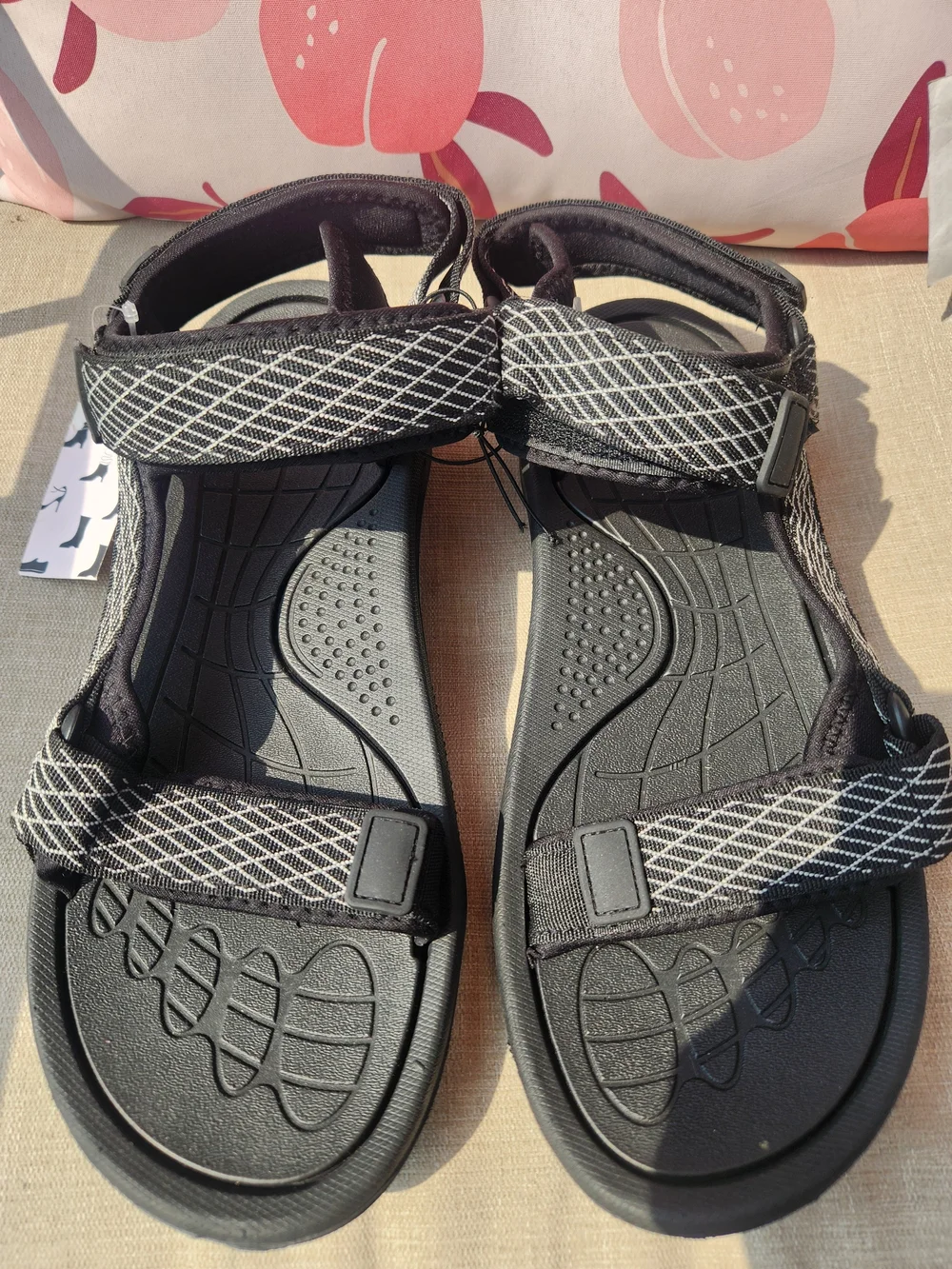 Men's Black Outdoor Sport Sandals - Comfortable Strapped Design NWT Size 11